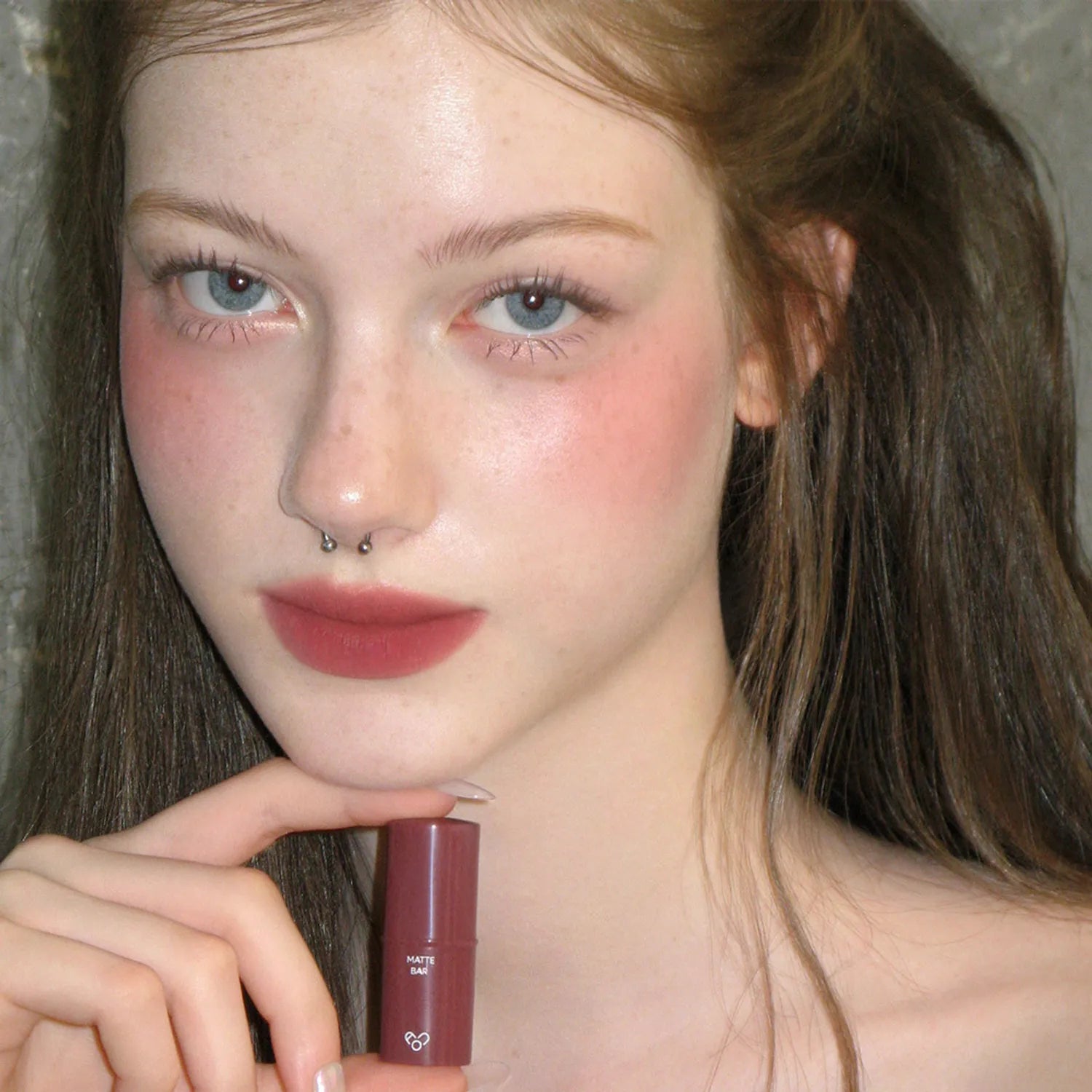 AOU Matte Bar 2g (4 Colors)