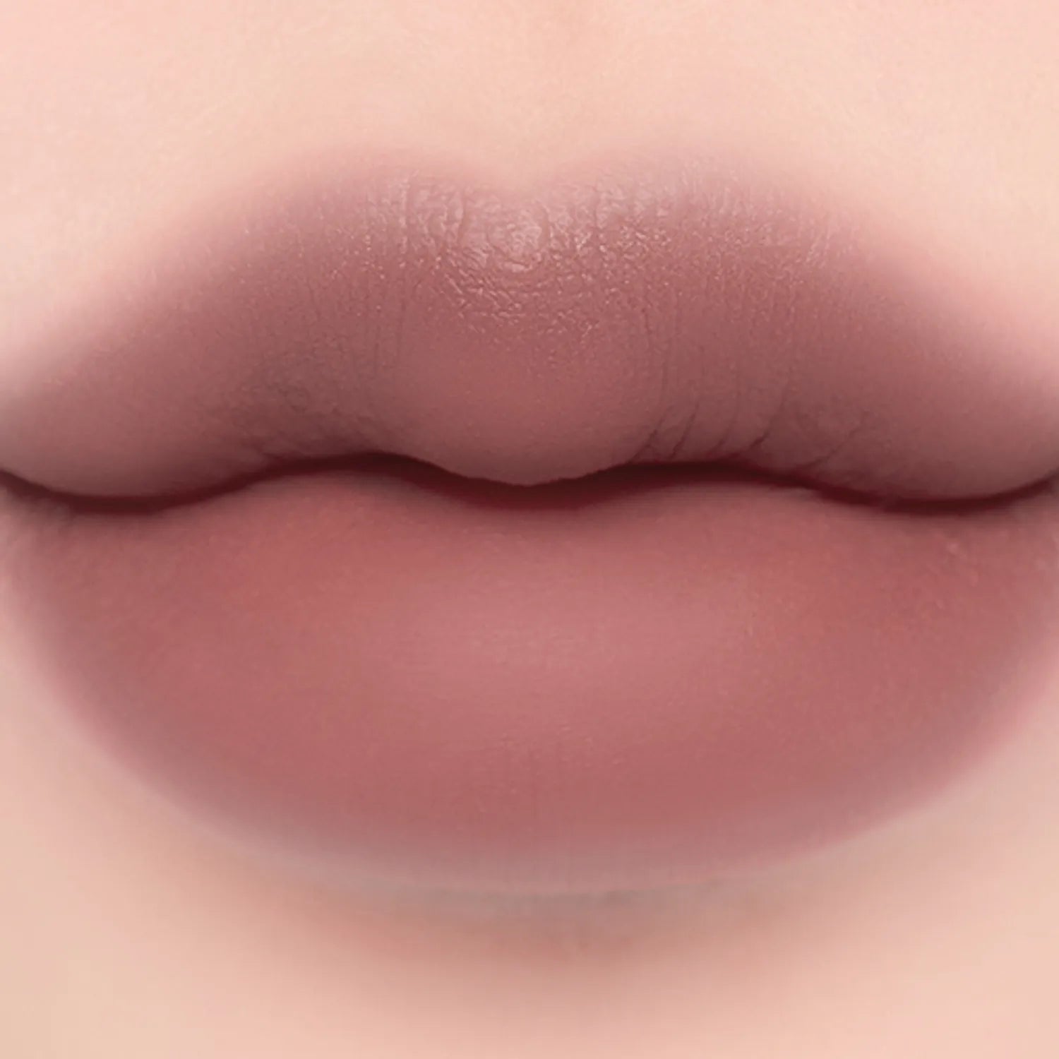 laka Bulky Matte Lipstick (8 Colors)