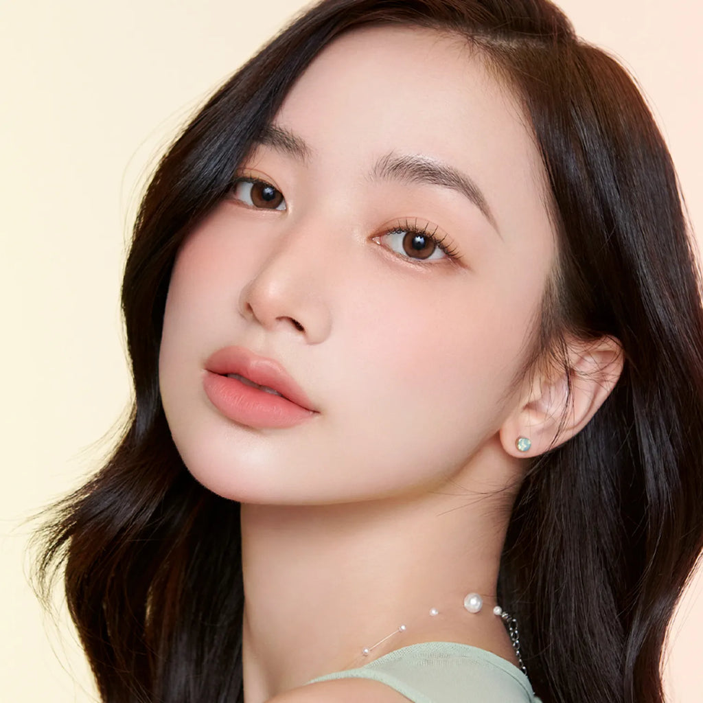 mude. Flutter Blusher (10 Colors)