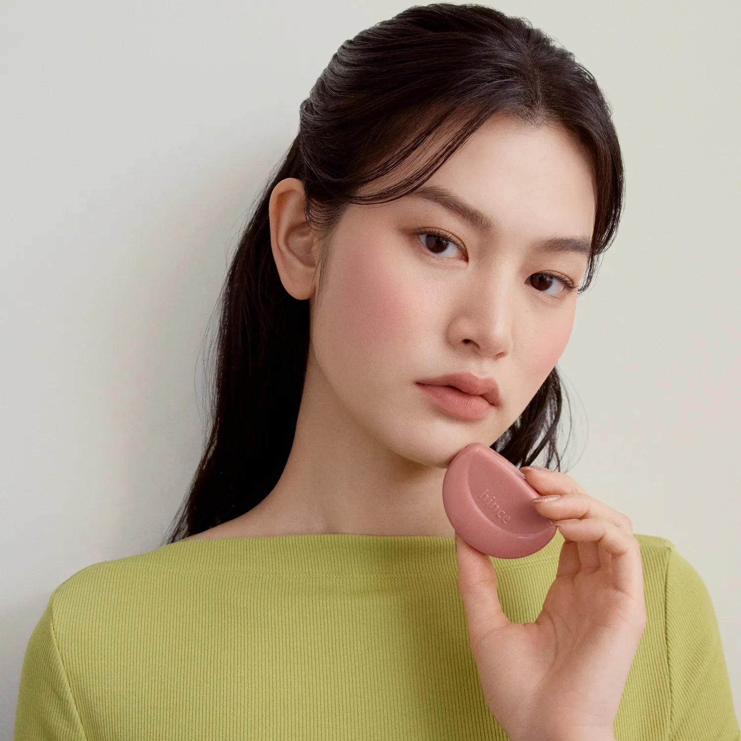 hince Half-Moon Cheek (7 Colors)