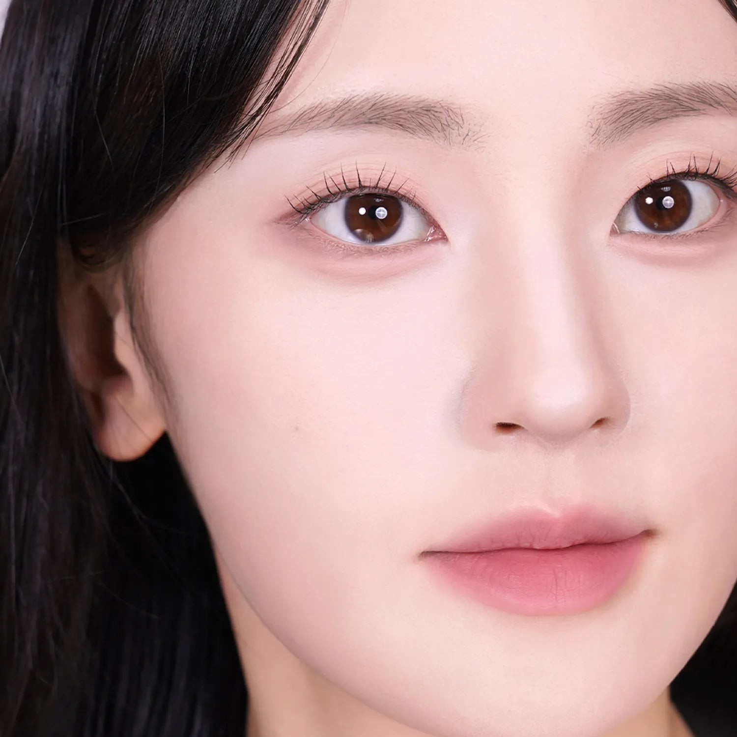 mude. Face Fill Volumer Highlighter (8 Colors)
