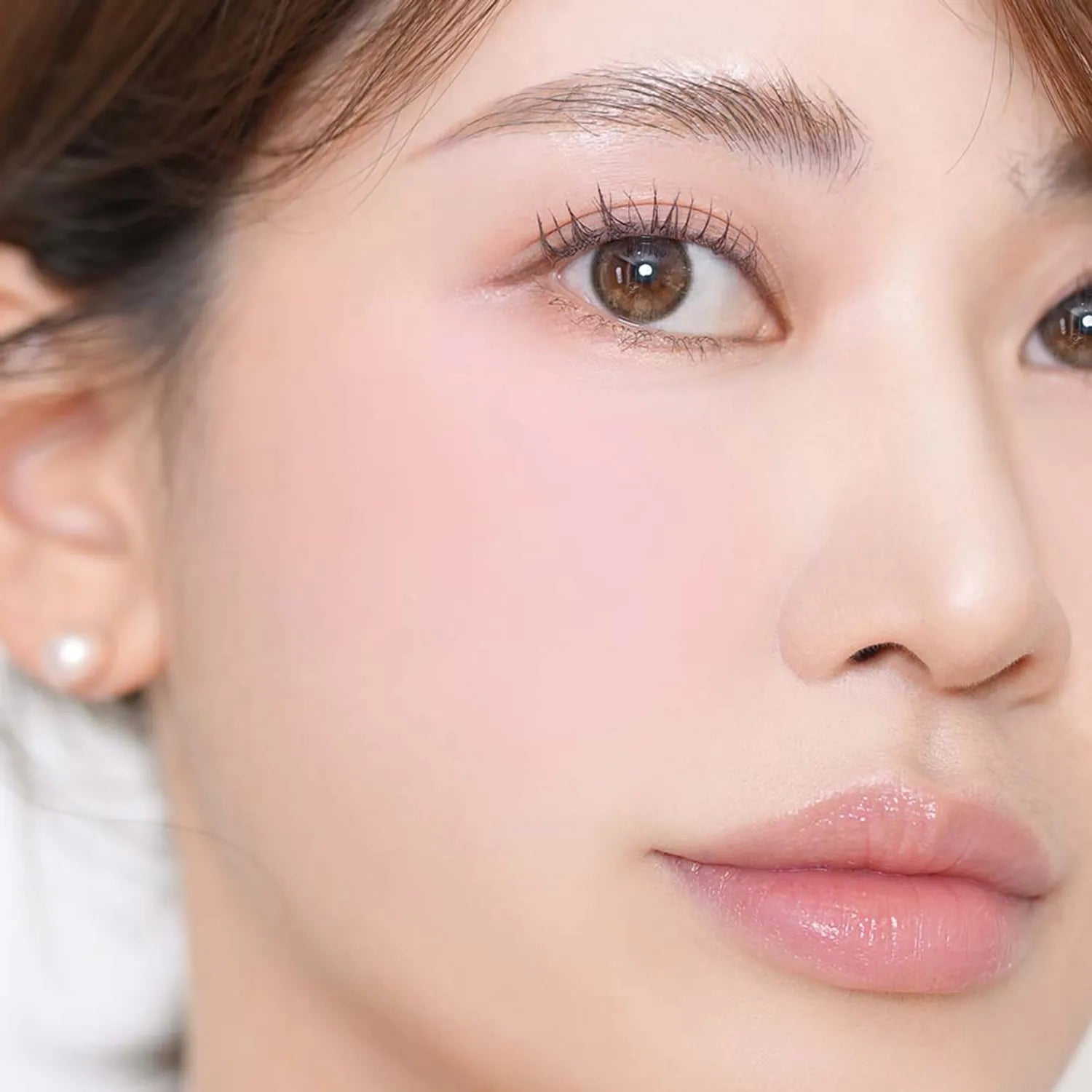 mude. Flutter Blusher (10 Colors)