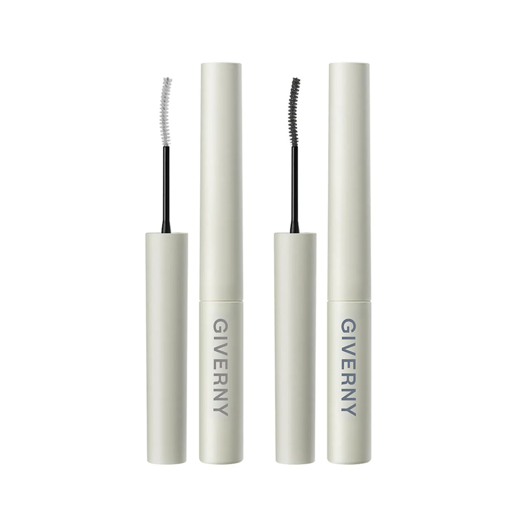 Giverny Milchak Sensitive Mascara Fixer