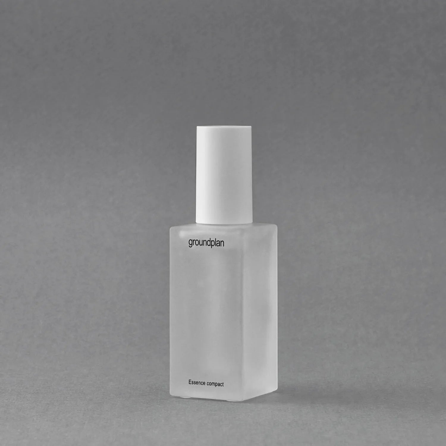 groundplan Essence Compact 40ml