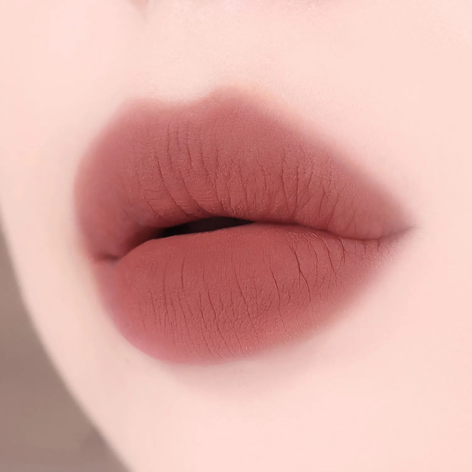 AOU Floofy Matte Balm (10 Colors)