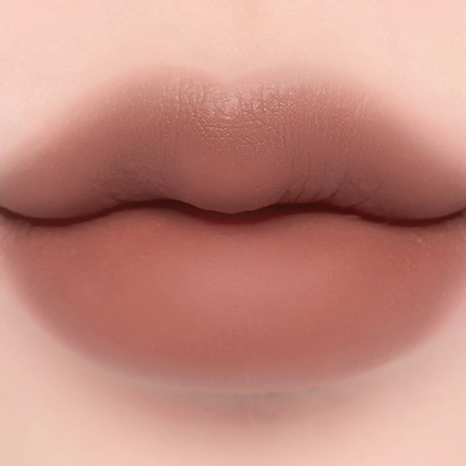 laka Bulky Matte Lipstick (8 Colors)