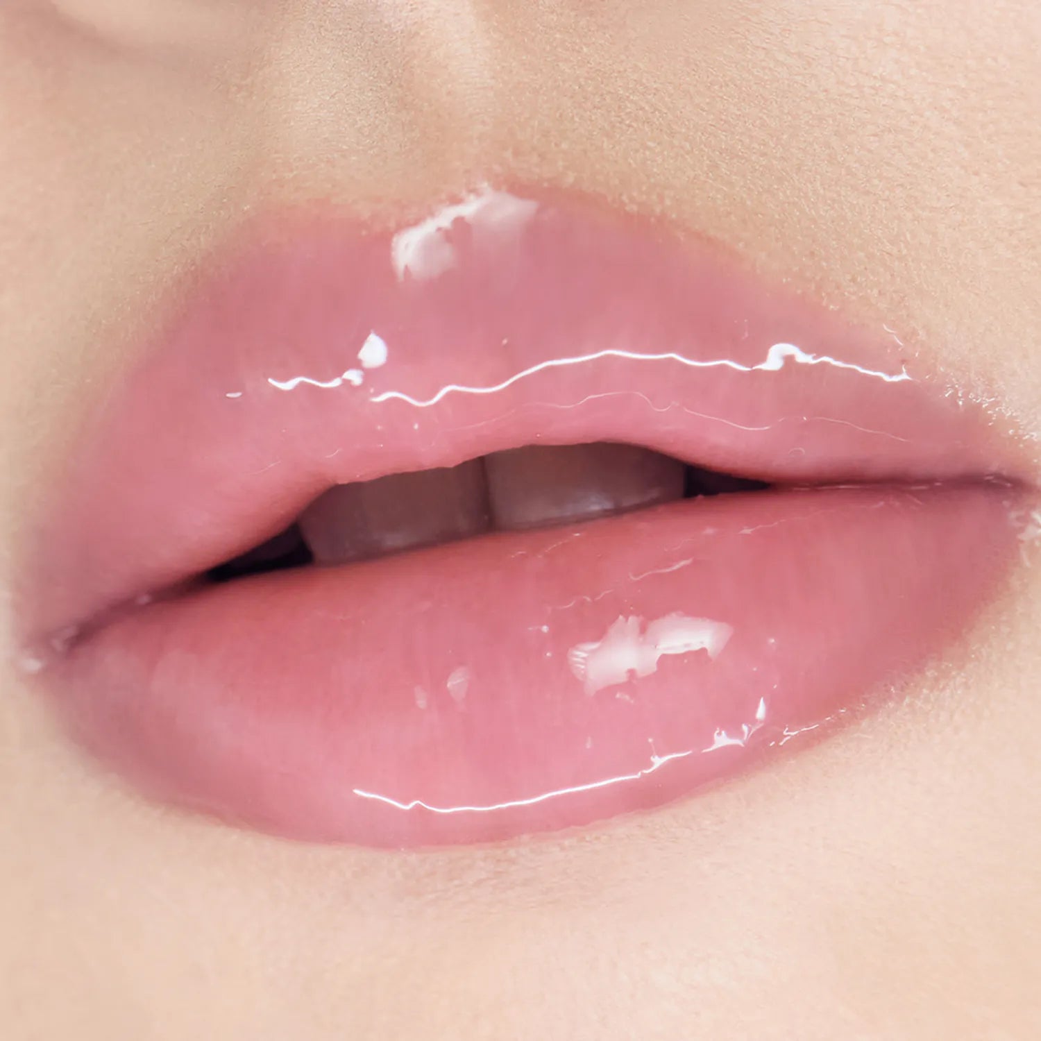 RISKY Be Bold Lip Gloss (19 Colors)