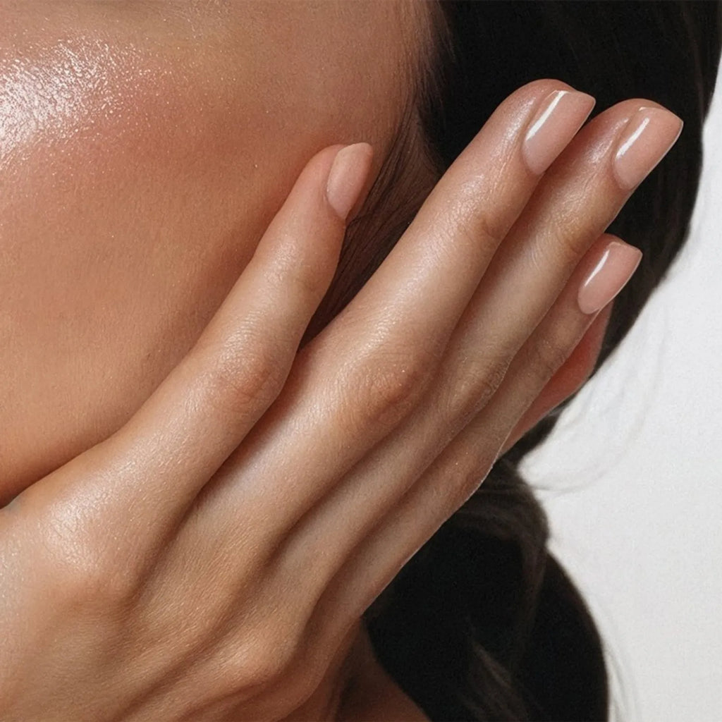UUUUU Demure Gel Nail 52g