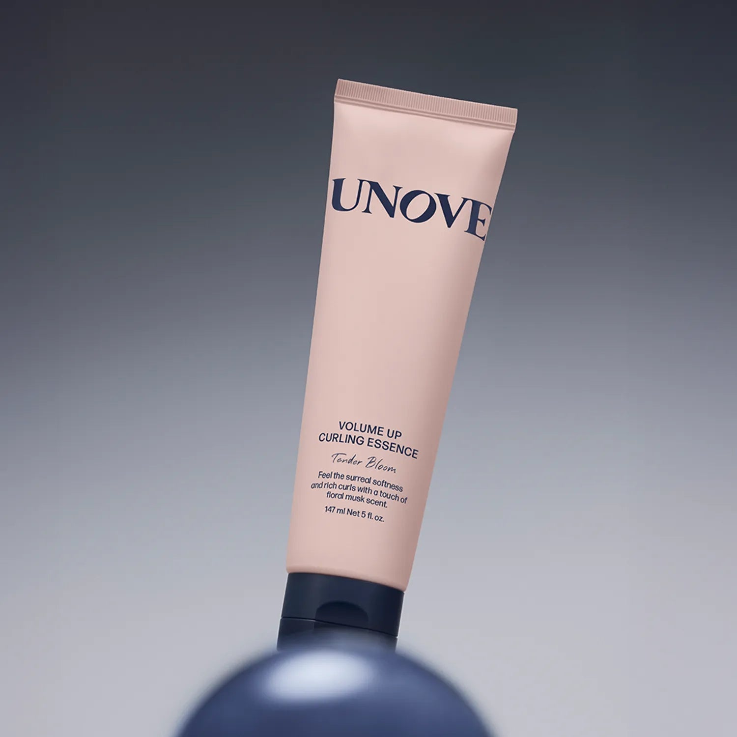 UNOVE Volume Up Curling Essence 147 ml