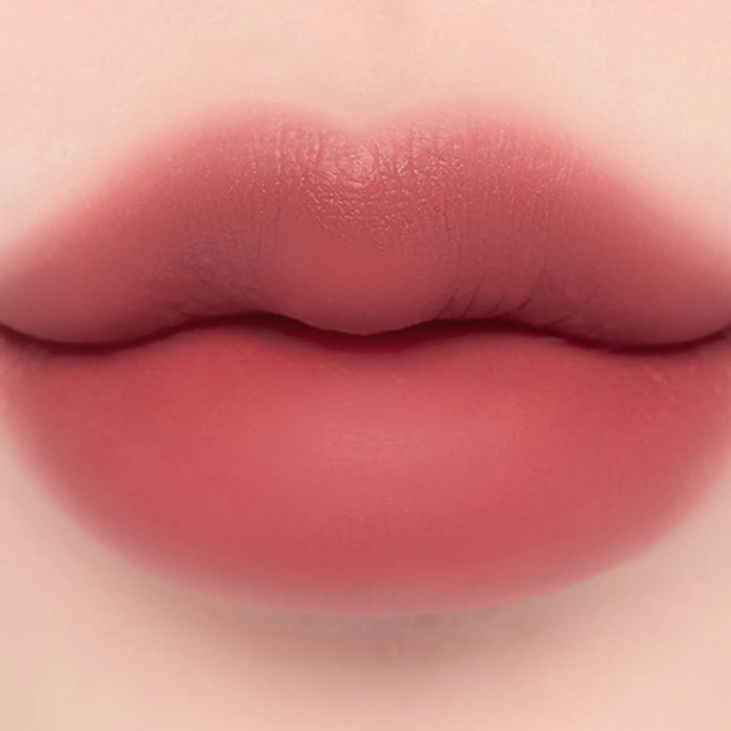 laka Bulky Matte Lipstick (8 Colors)