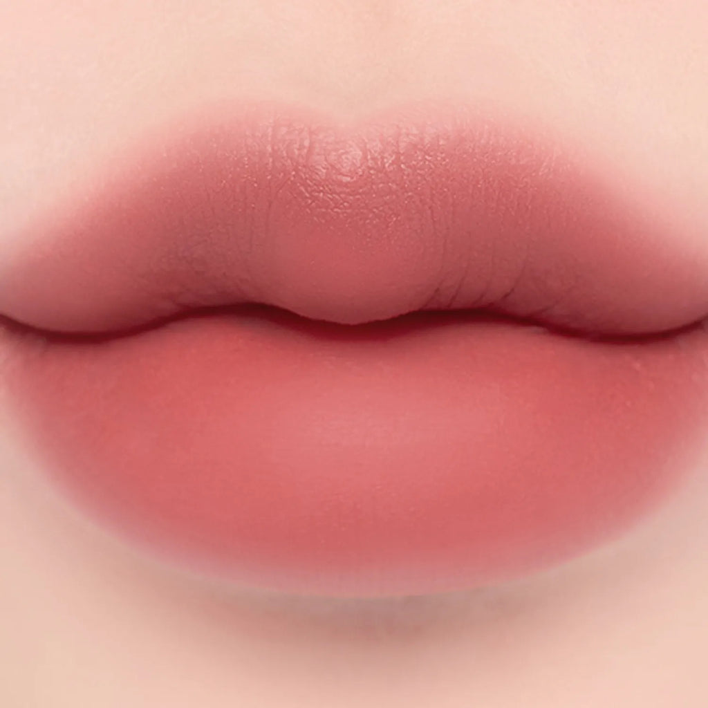 laka Bulky Matte Lipstick (8 Colors)