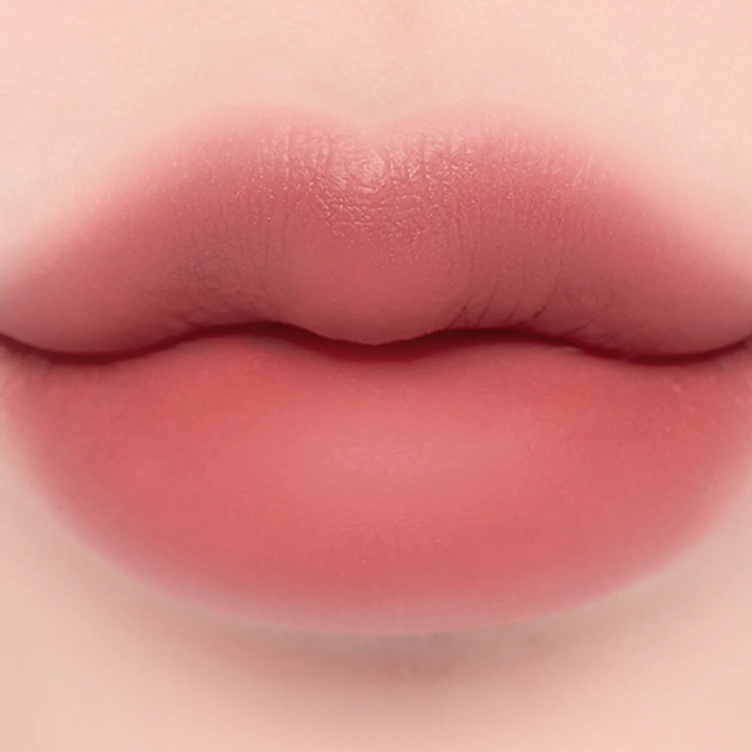 laka Bulky Matte Lipstick (8 Colors)