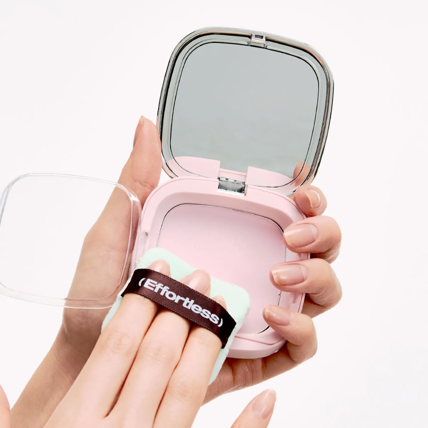 tooq Water Color Petal Powder Pact (2 Colors) (RENEWAL)