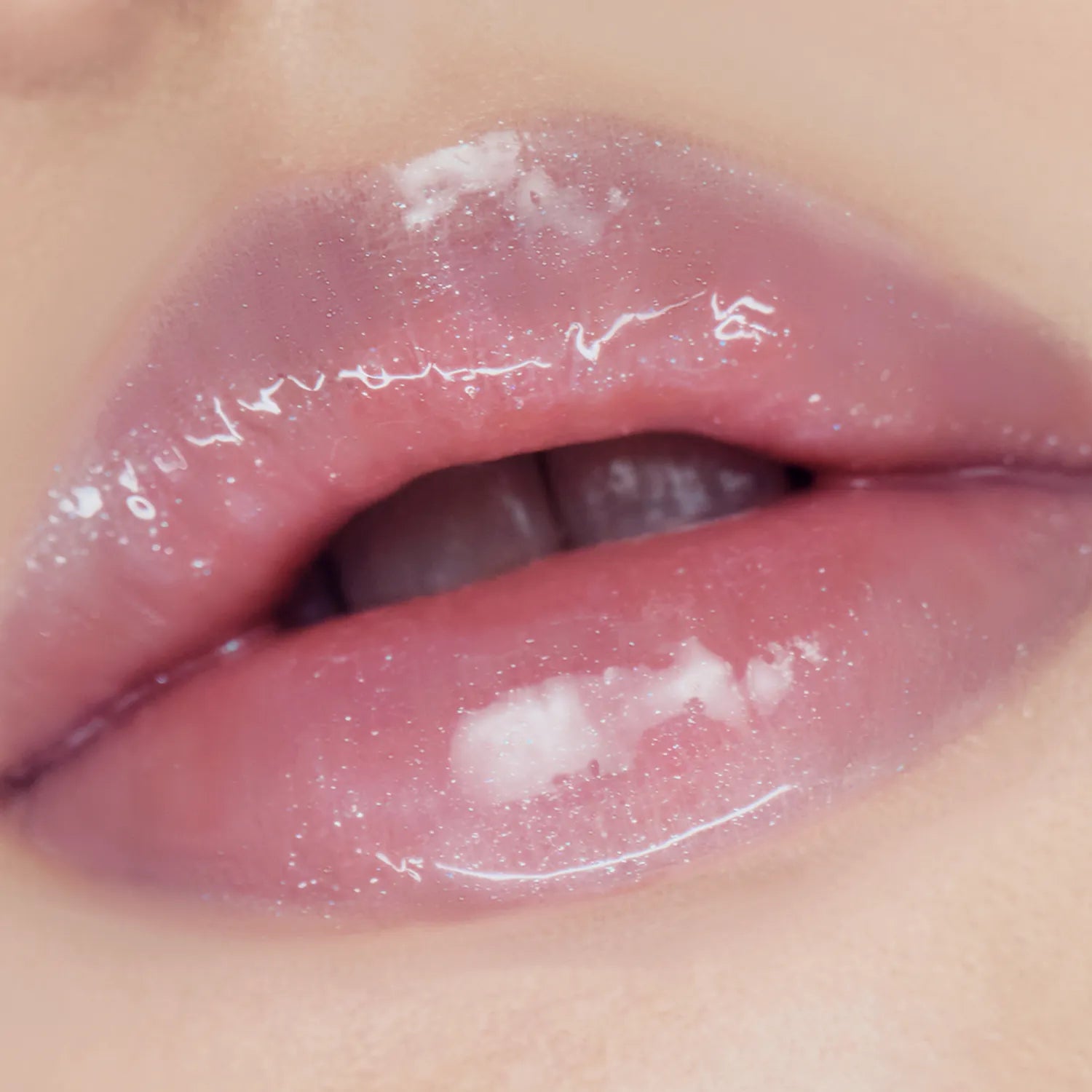 RISKY Be Bold Lip Gloss (19 Colors)