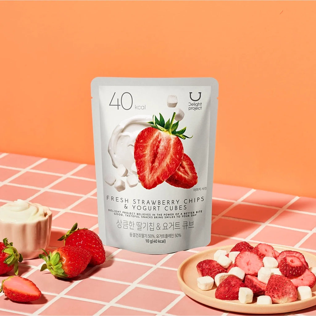 DELIGHT PROJECT Fresh Strawberry Chips & Yogurt Cubes 10g