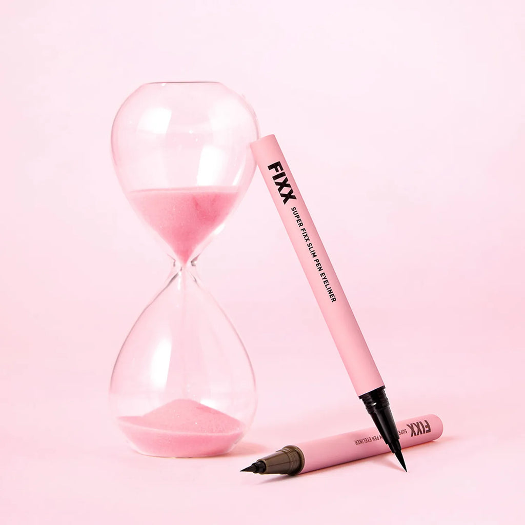 so natural Super Fixx Slim Pen Eyeliner 0.4g
