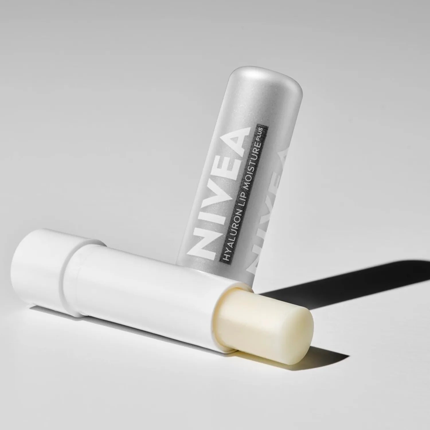 NIVEA Lip Care Hyaluron Li Moisture Plus 5.2g