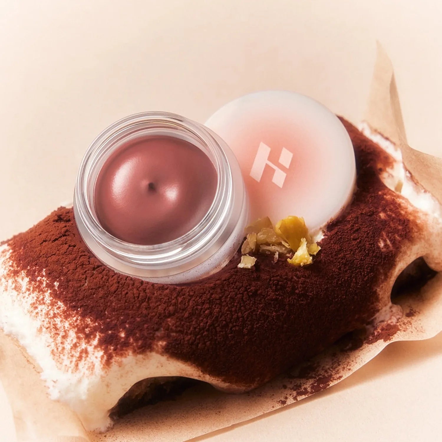 Holika Holika Melting Blur Lip Pot (11 Colors)