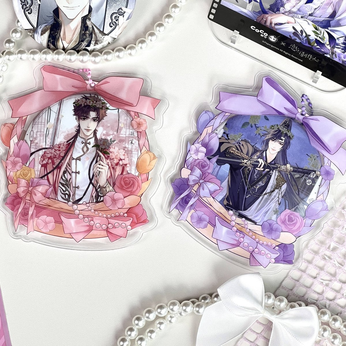 Anime Badge Display | Flower Basket Badge Case