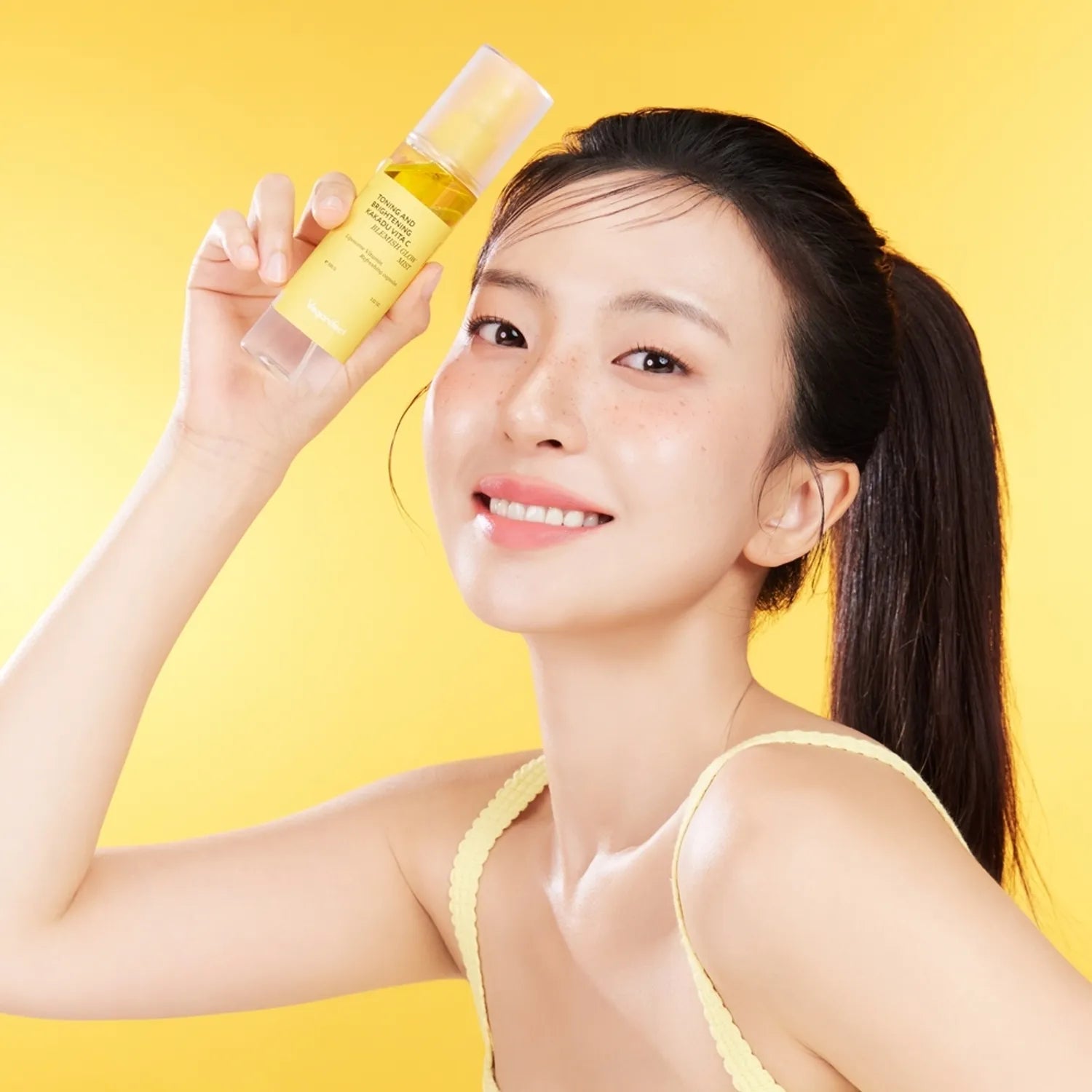 veganifect. Toning And Brightening Kakadu Vita C Blemish Glow Mist 100ml