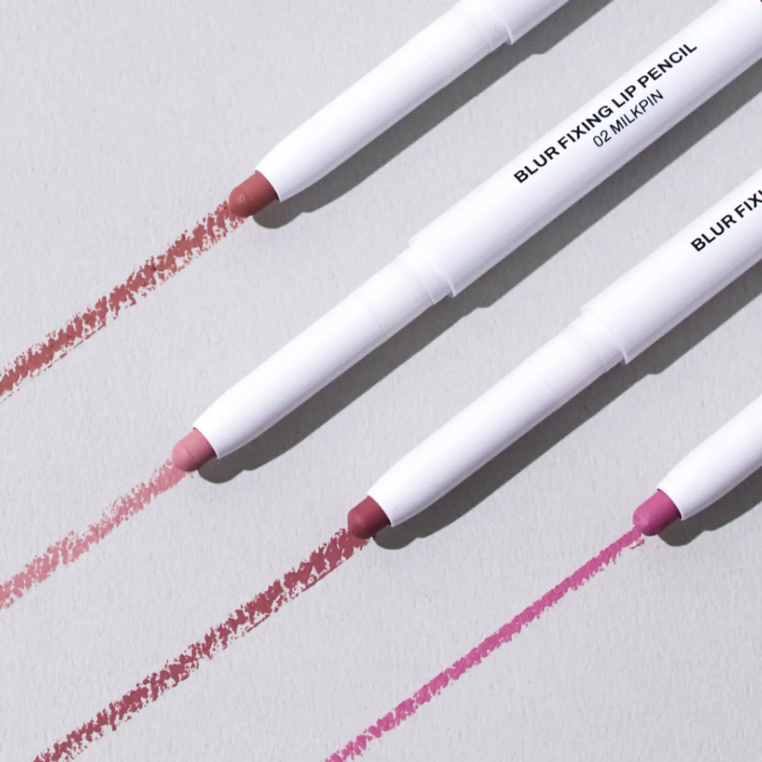 Oiad Blur Fixing Lip Pencil (4 Colors)