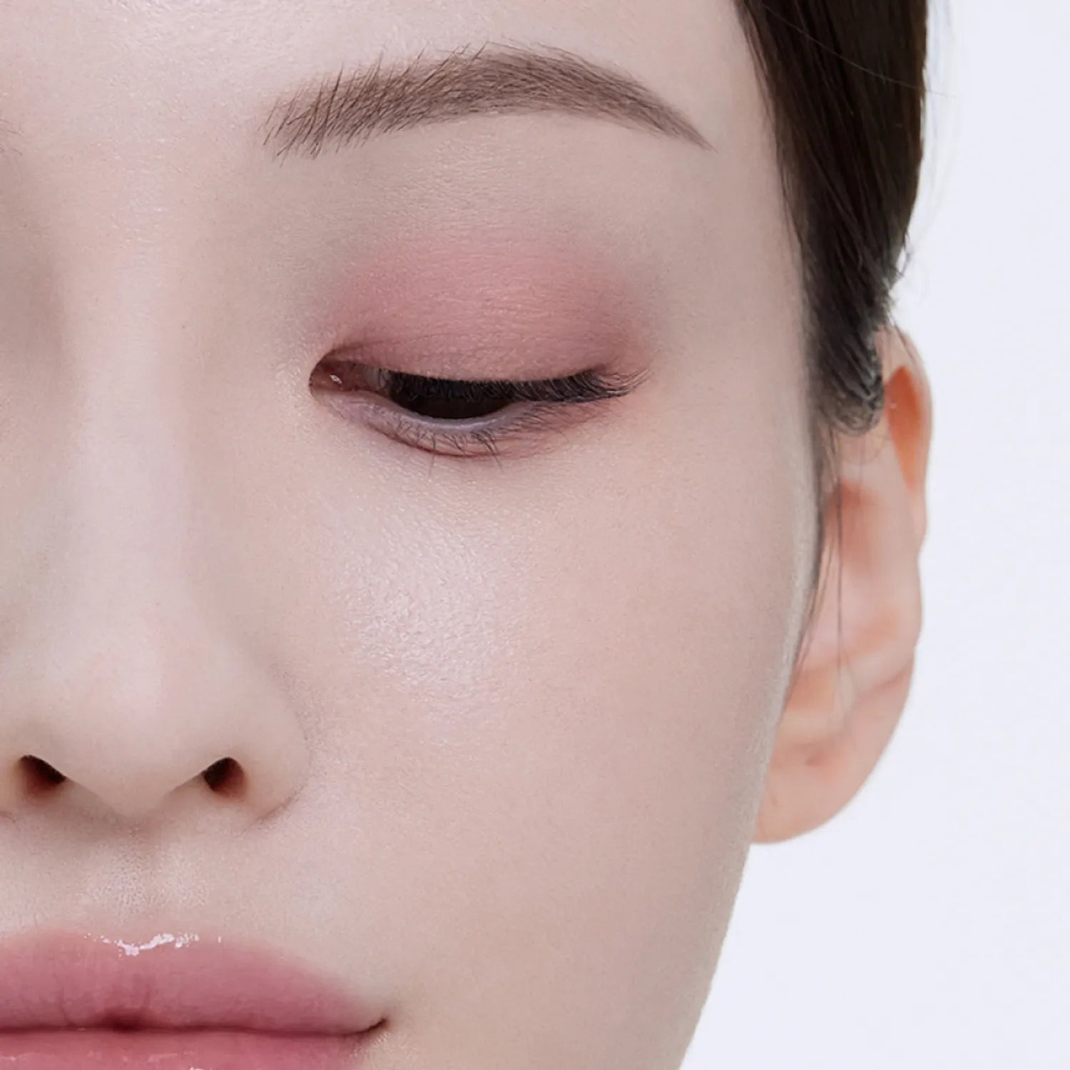 Ameli Step Basic Eyeshadow (12 Colors)