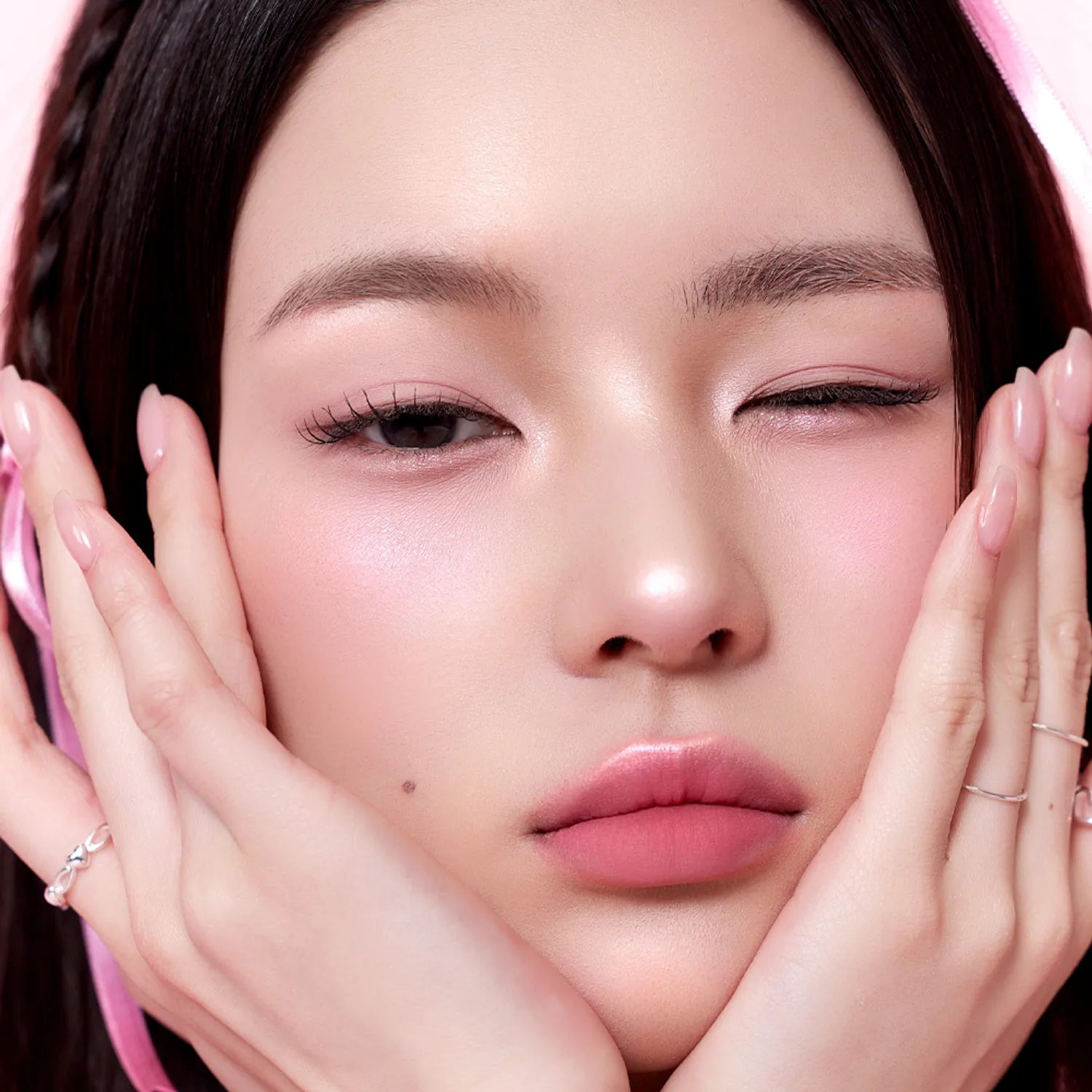mude. Face Fill Volumer Highlighter (8 Colors)