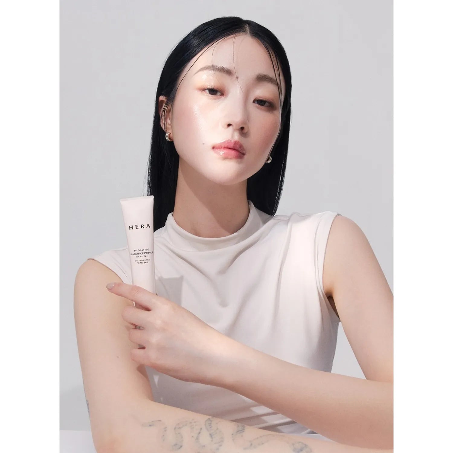 HERA Hydrating Radiance Primer 35ml (RENEWAL)