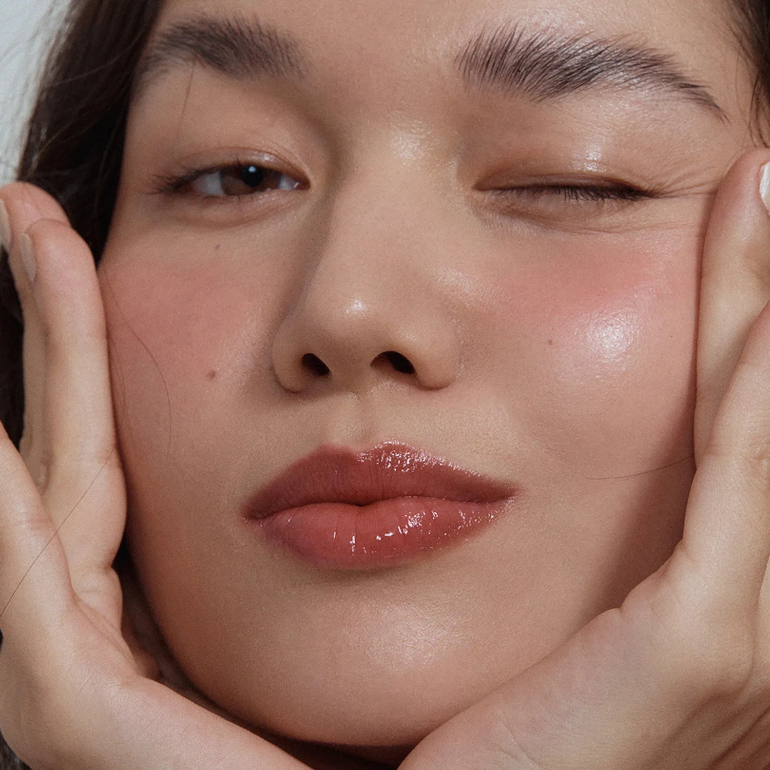 shaishaishai Sun-Kissed Plump Lip Balm 4g