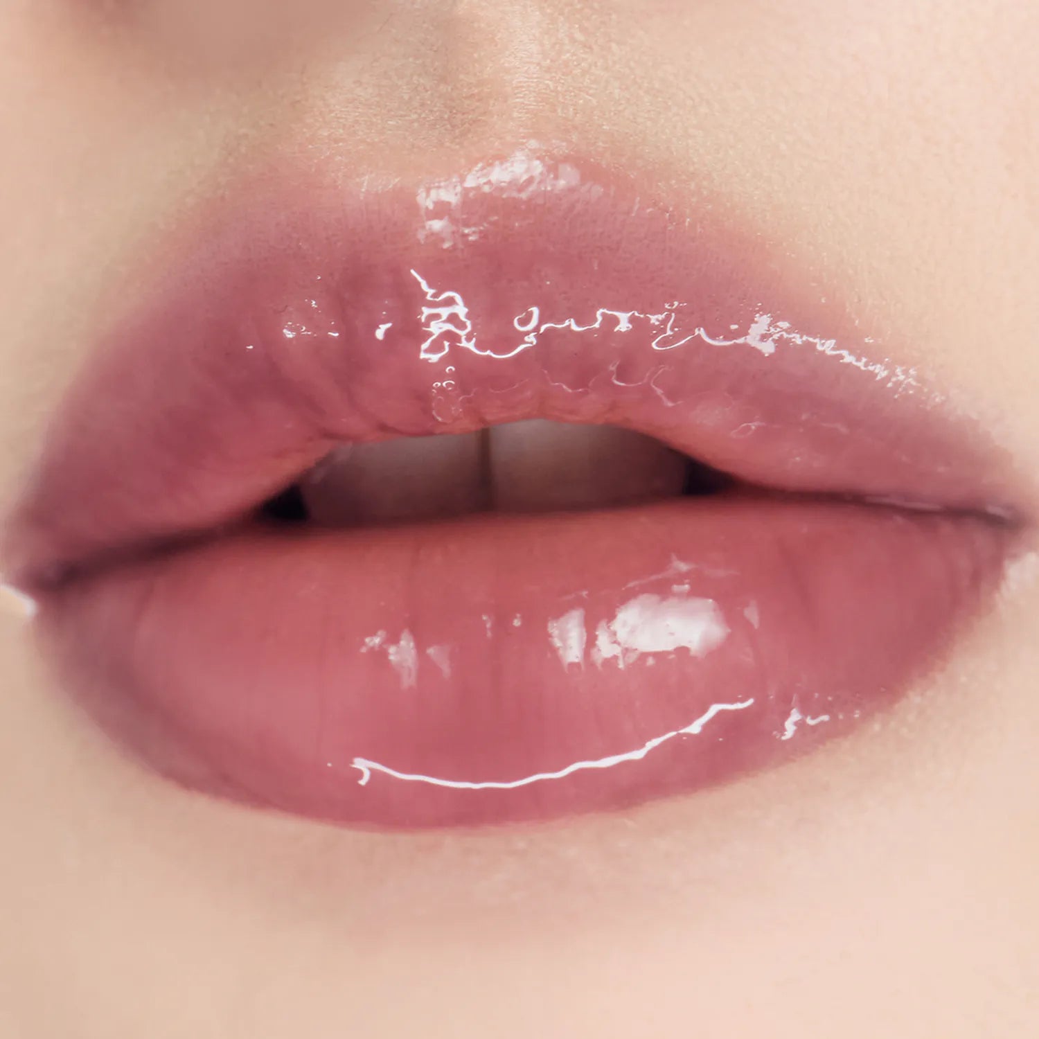 RISKY Be Bold Lip Gloss (19 Colors)