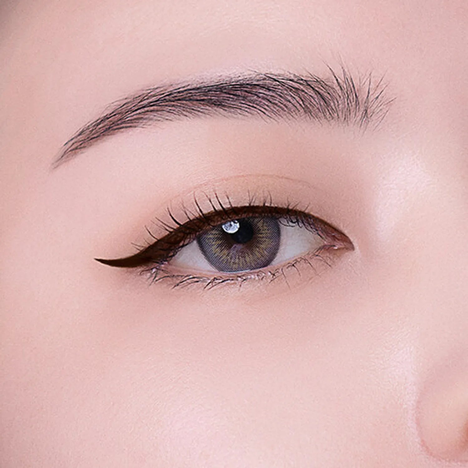 BBIA Never Die Brush Eye Liner