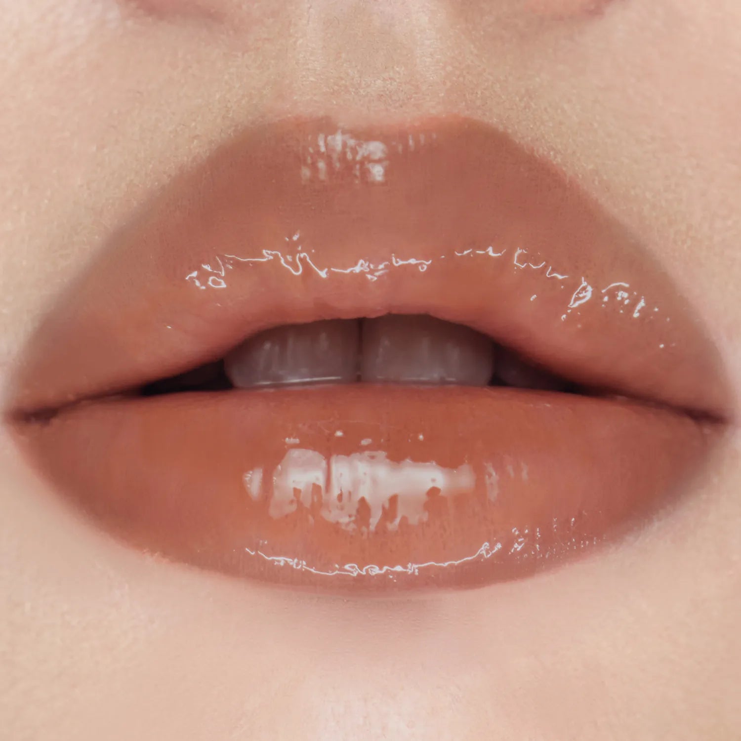 RISKY Be Bold Lip Gloss (19 Colors)
