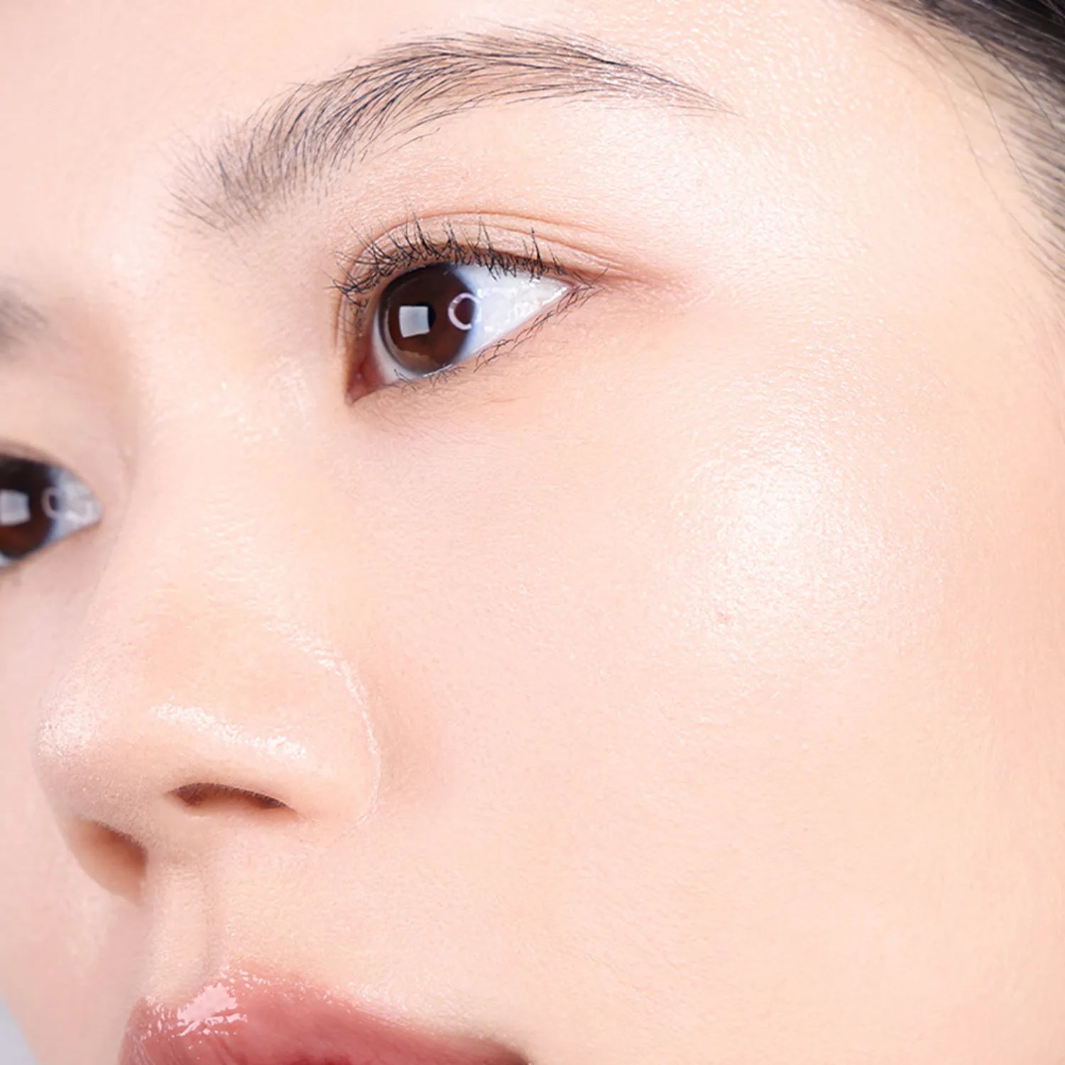 FEEV Hyper-Fit Shimmering Serum 10g