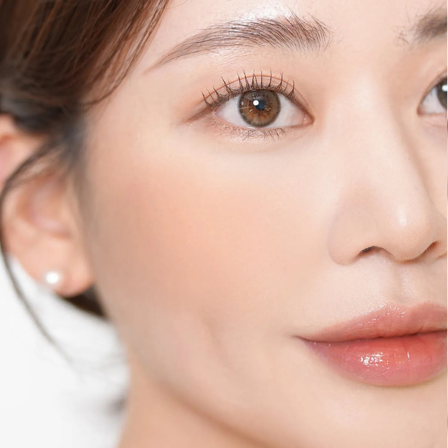 mude. Flutter Blusher (10 Colors)