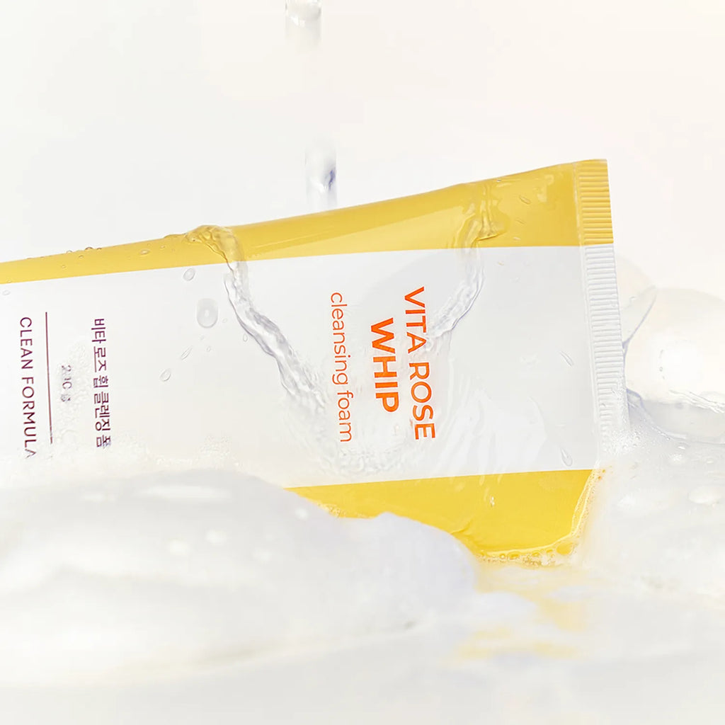 POINT& Vita Rose Whip Cleansing Foam 200g