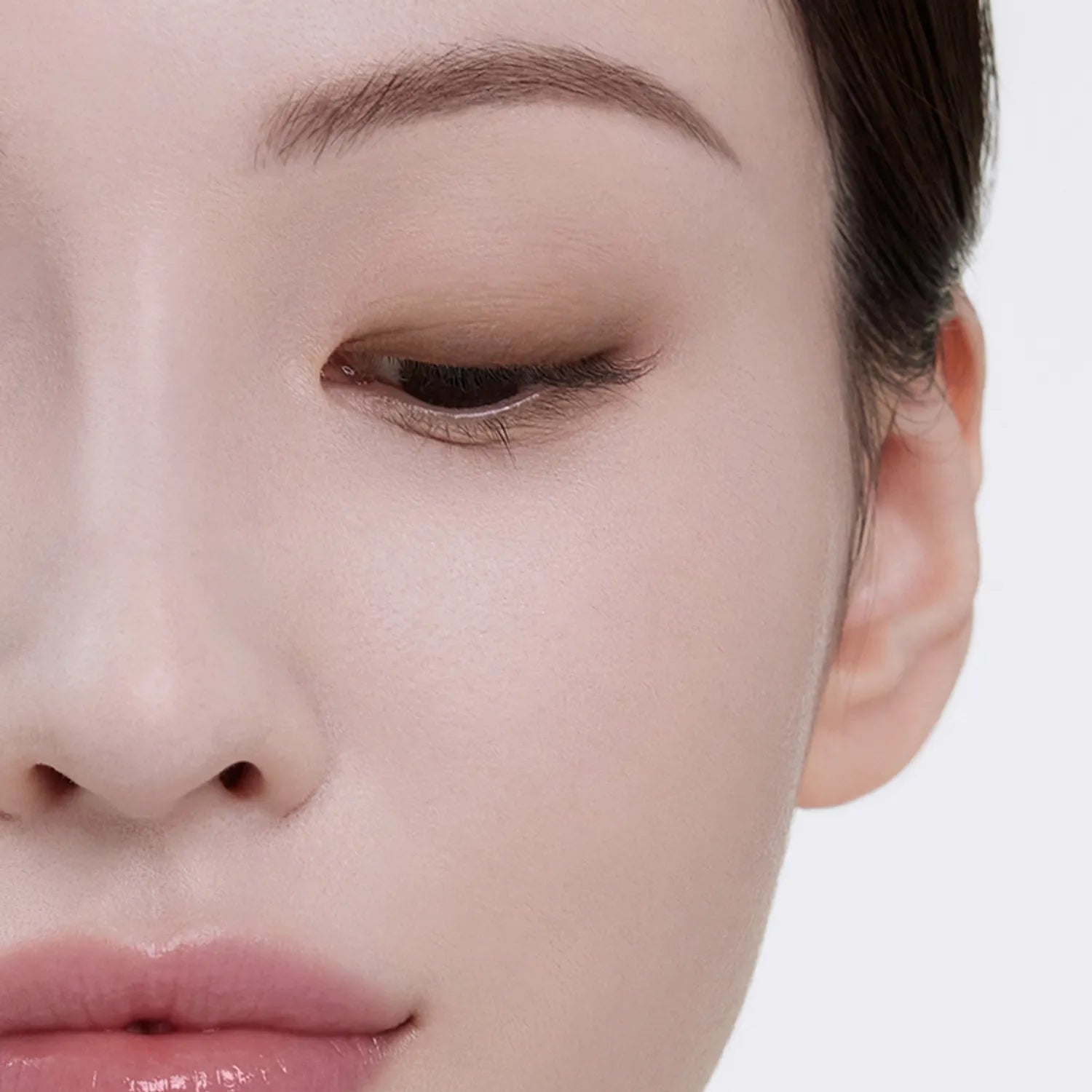 Ameli Step Basic Eyeshadow (12 Colors)