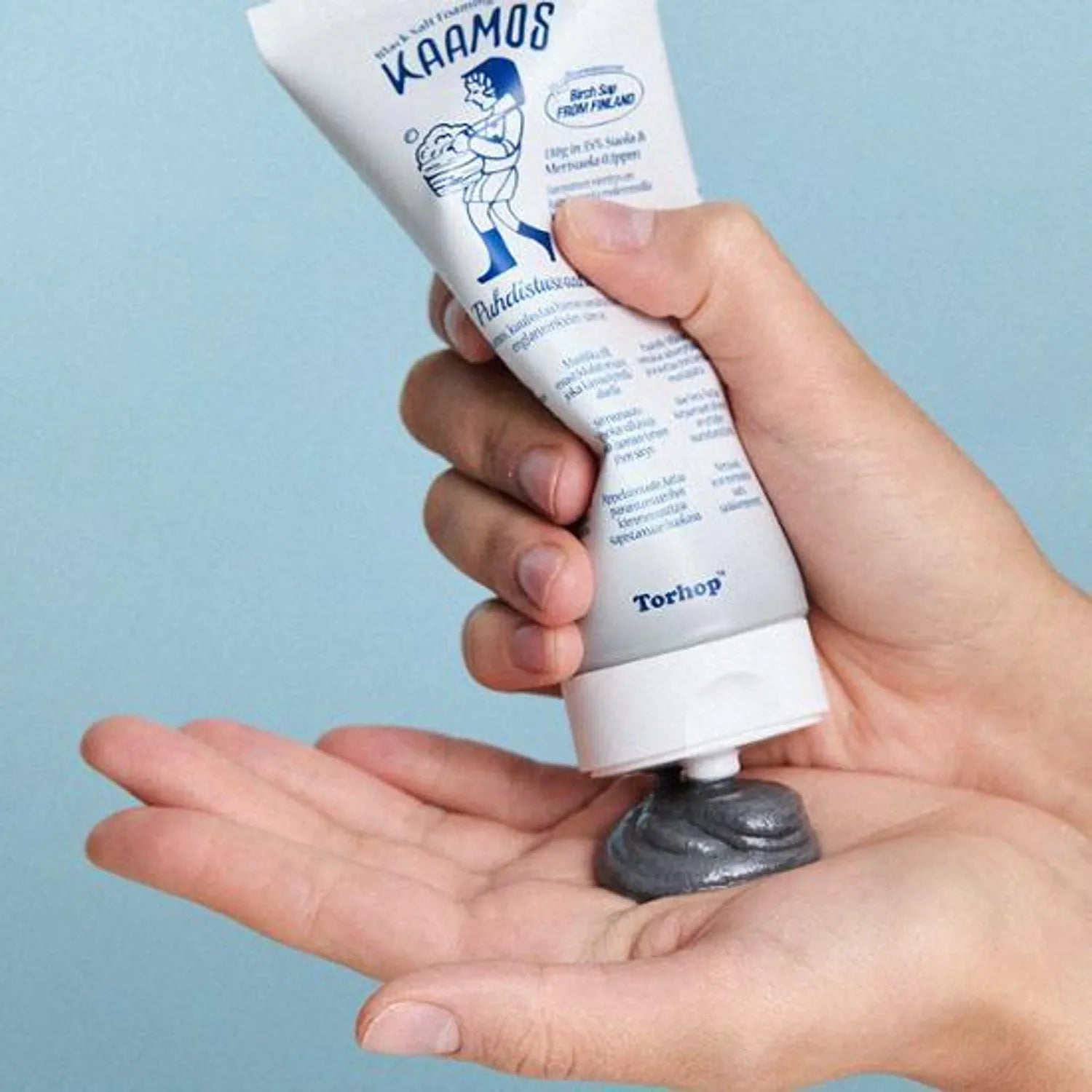 Torhop Kaamos Black Salt Foaming Cleanser 130g