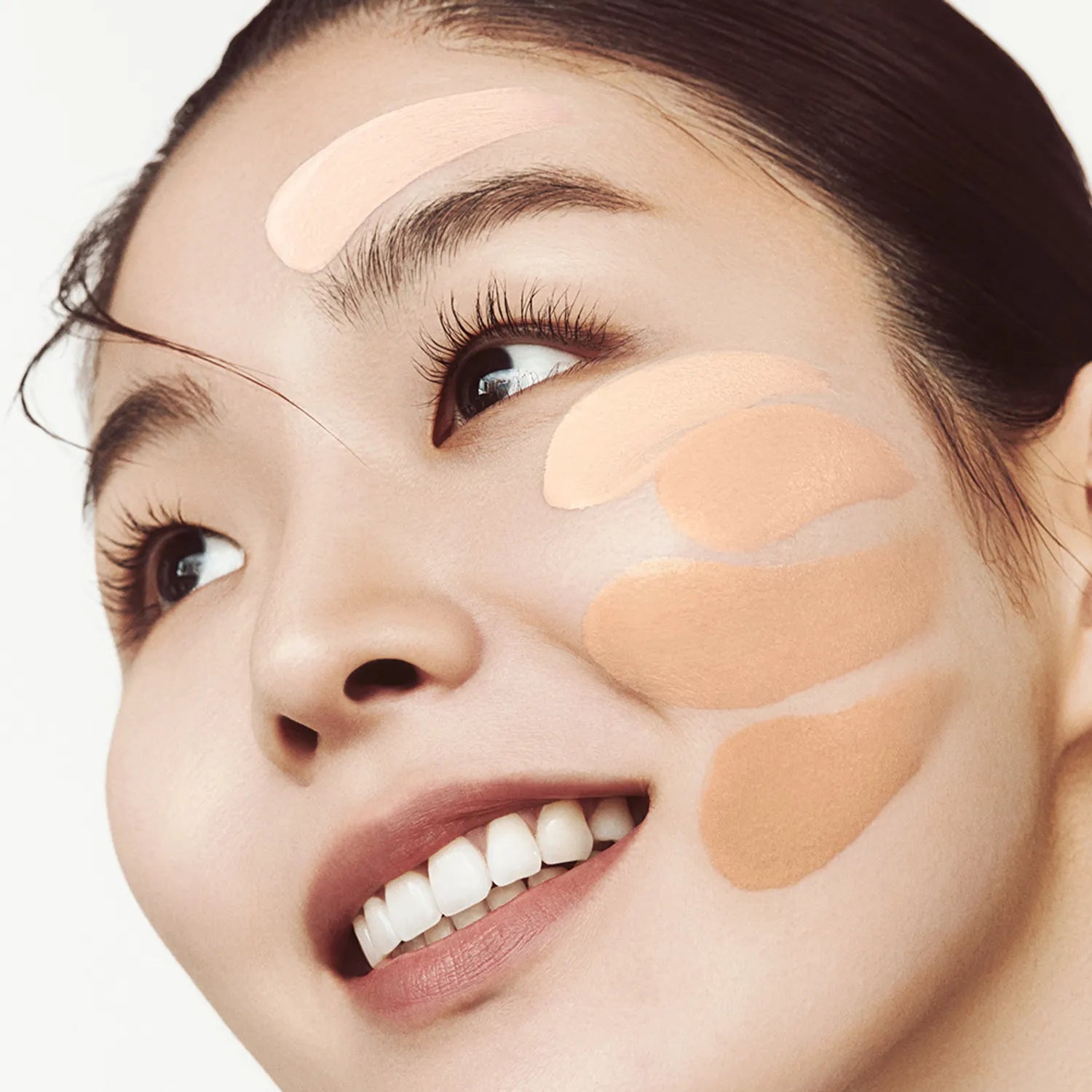 JAVIN DE SEOUL Hugging Skin Tint