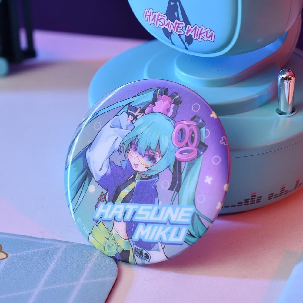 Hatsune Miku | Wei Lai Sui Xing Series Badge