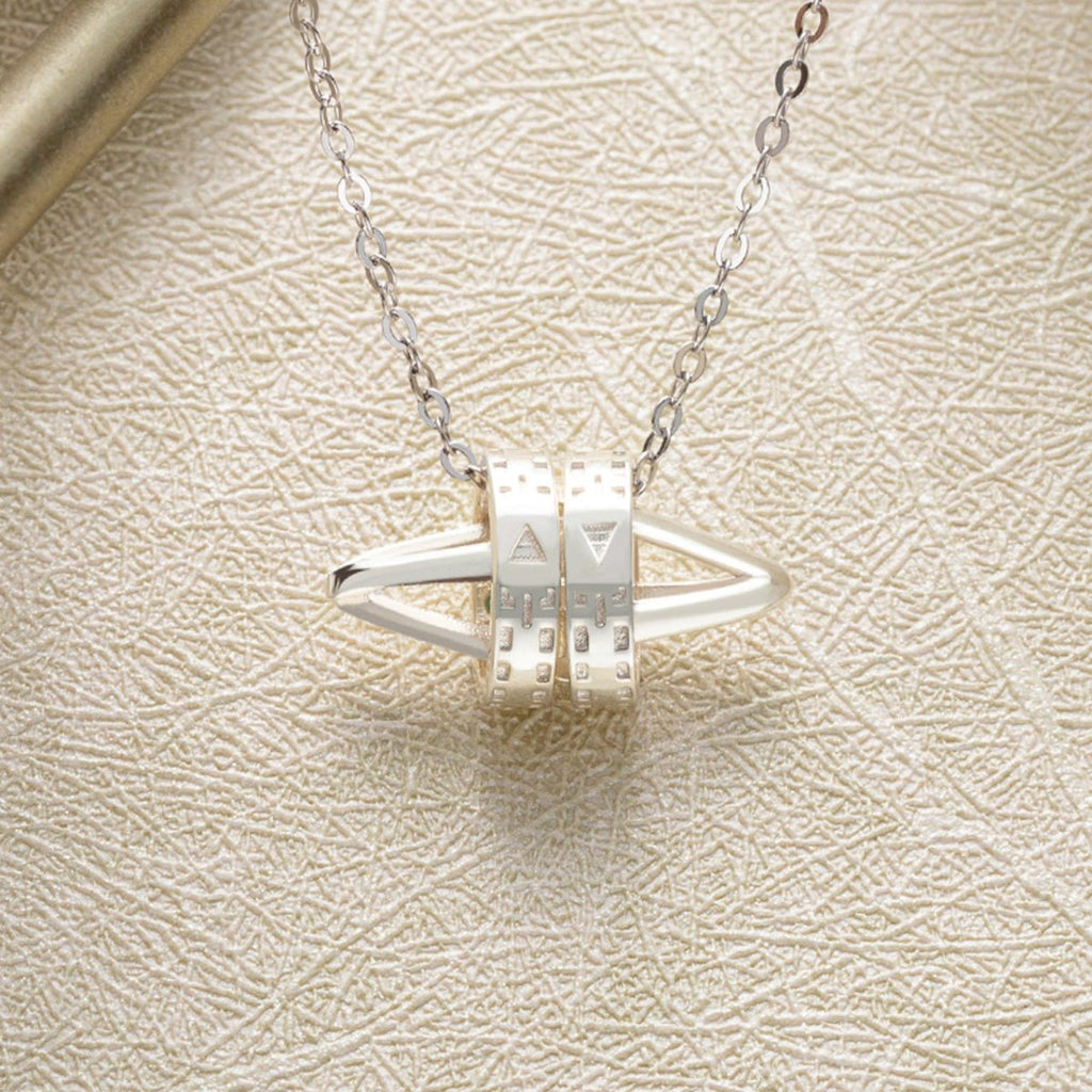 Link Click | Qian Xing Shi Ke Necklace